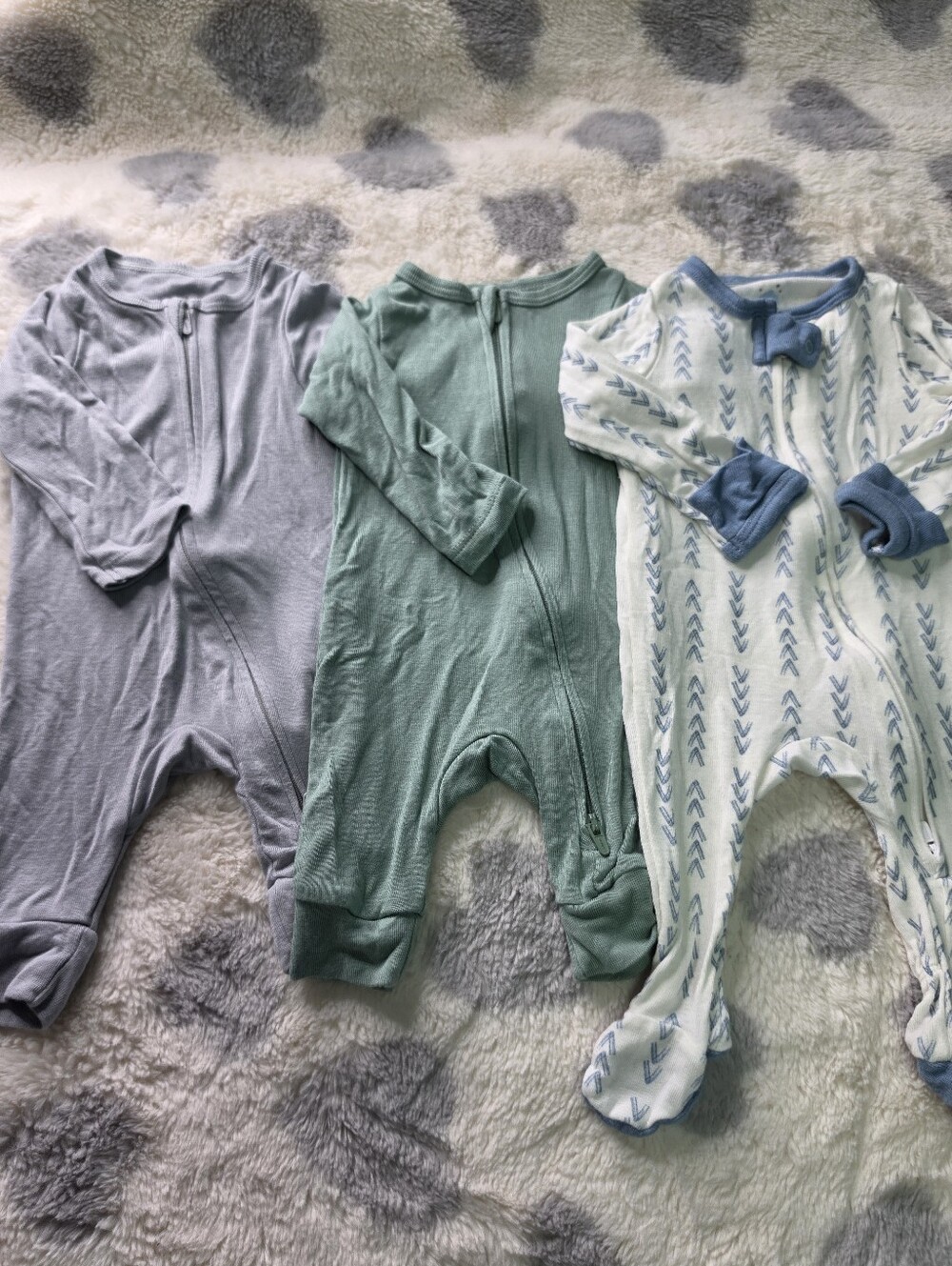 cloud island Three-Pack Baby Zip Footies in Sage, Blie Print and Light Gray